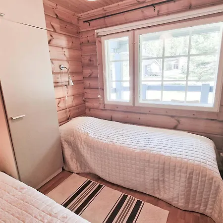 Punahilkka - 10 Hloe, Laensi-himos Villa *