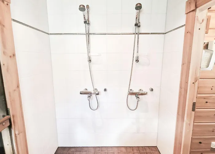 Punahilkka - 10 Hloe, Laensi-himos