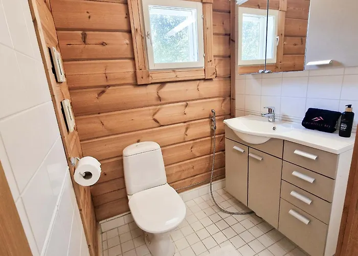 Punahilkka - 10 Hloe, Laensi-himos 빌라